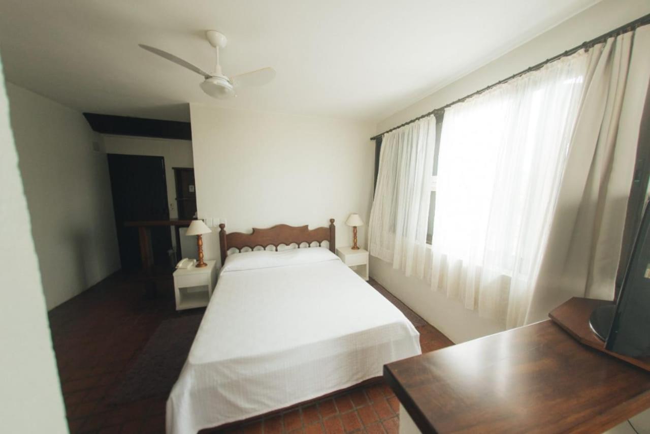 Punta Serena Inn